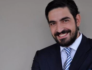 Πάνος Μωραΐτης: Αυτός είναι o επικεφαλής του κυκλώματος των δουλεμπόρων και ιδιοκτήτης εταιρείας μισθοφόρων